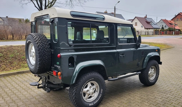 Land Rover Defender cena 79990 przebieg: 212400, rok produkcji 2000 z Złotów małe 529